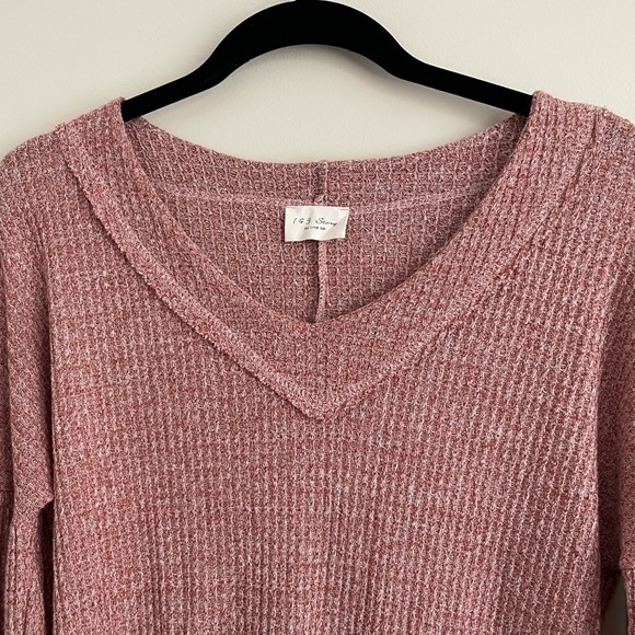143 Story By Line Up Women’s Long Ballon Sleeve Waffle Knit Sweater Sm Burgundy‎ - Picture 3 of 9